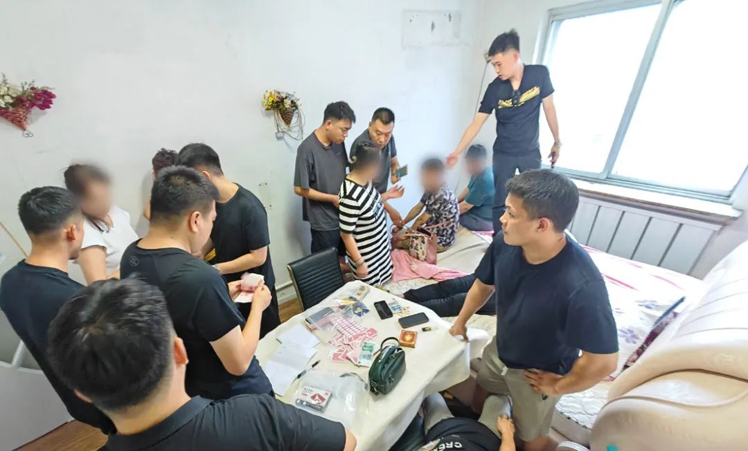 藏得深？打得狠！抚顺公安雷霆出击，捣毁“隐身”赌场！.jpg